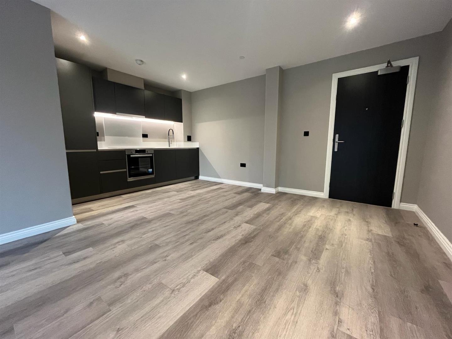 Flat Springwell Road in Leeds
