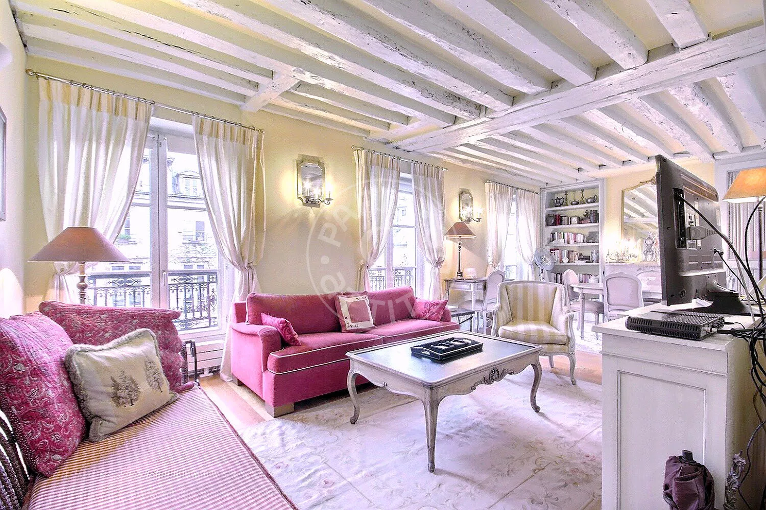 Appartement Rue des Archives à Paris
