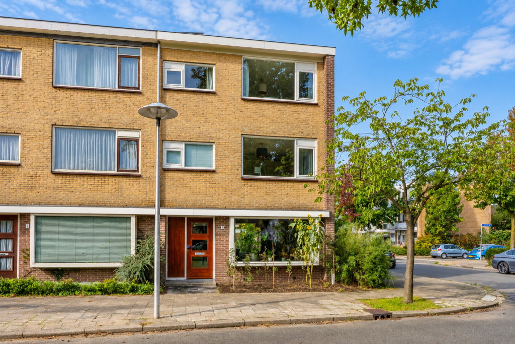 Huis De Vooysplantsoen 1 in Utrecht