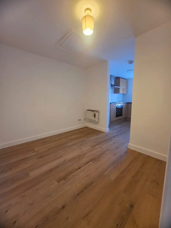 Flat Newland Street in Rugby