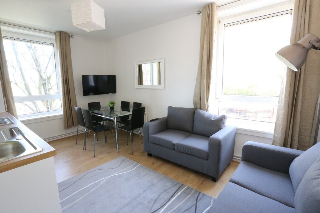Room Bromley High Street in Greater London