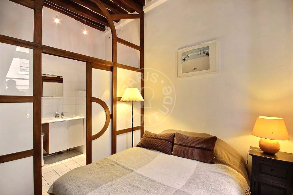 Appartement Rue des Fontaines du Temple à Paris
