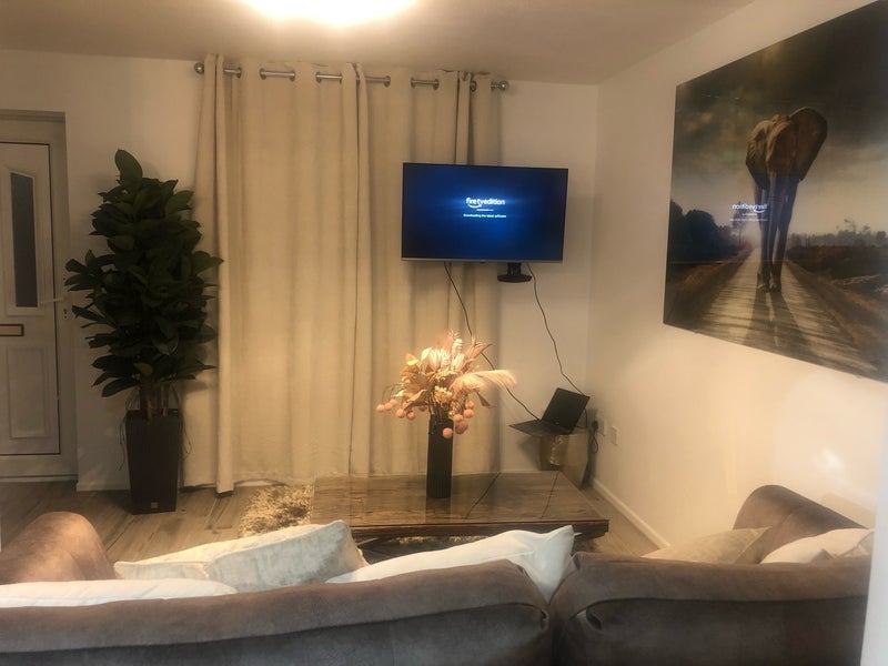 Room Treeview in Crawley