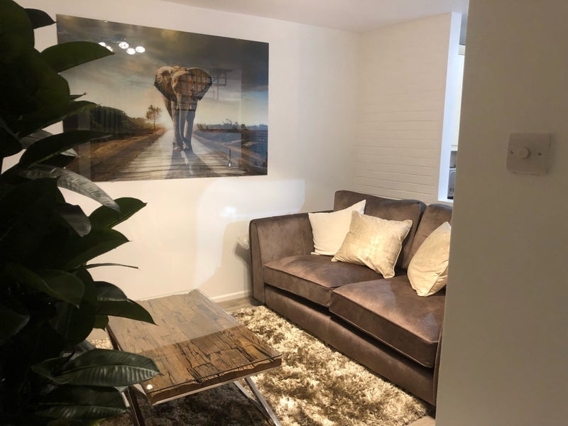 Room Treeview in Crawley