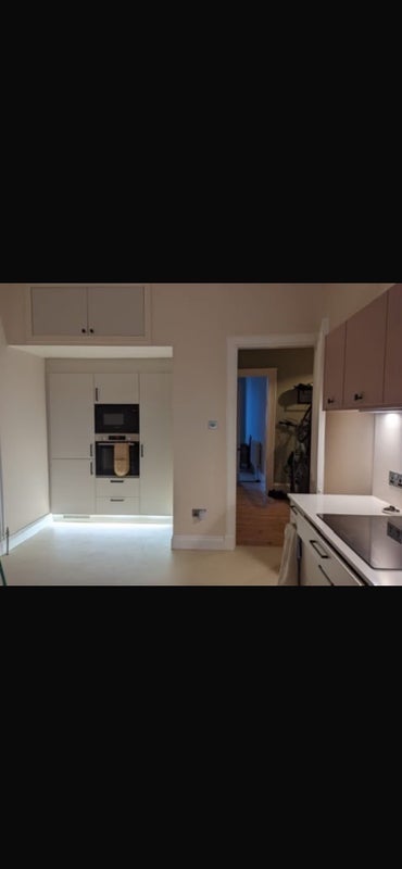 Room Dunearn Street in Glasgow