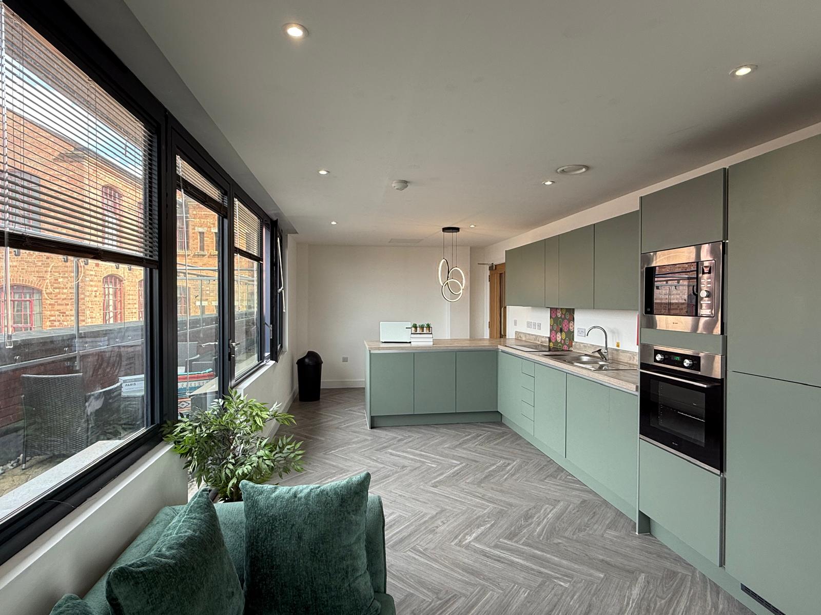 Room Alfreton Road in Nottingham
