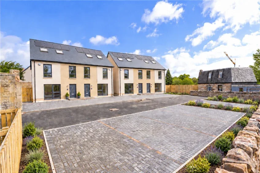House Newmills Road in Dalkeith