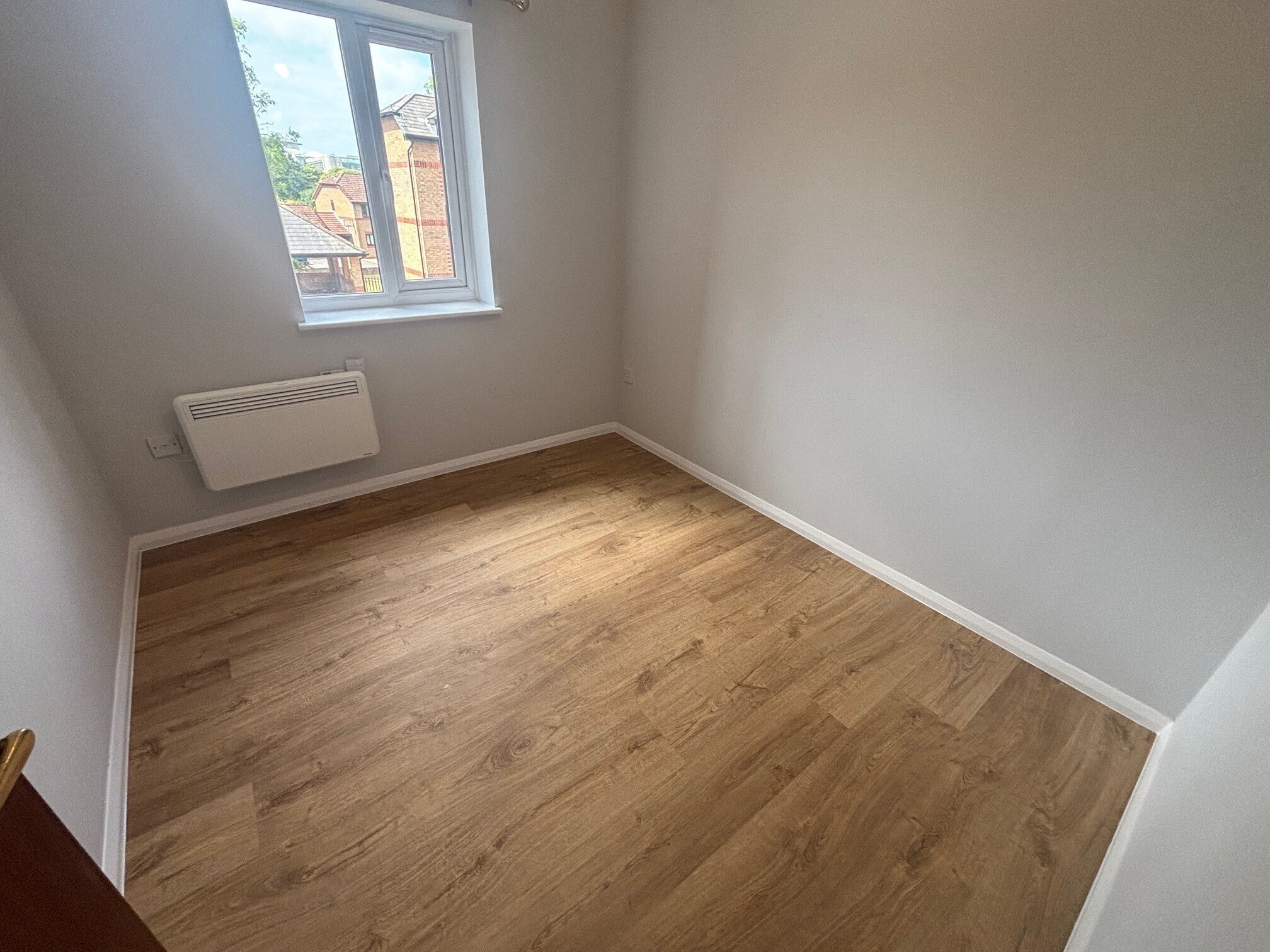 Flat Whitley Mead in Bristol