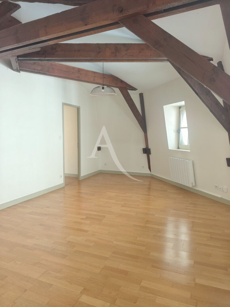 Flat Rue des Rochers in Saintes