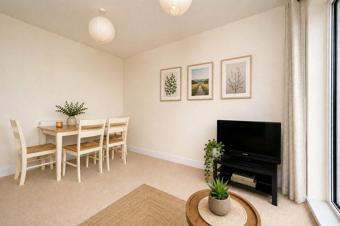 Flat Charrington Place in St Albans