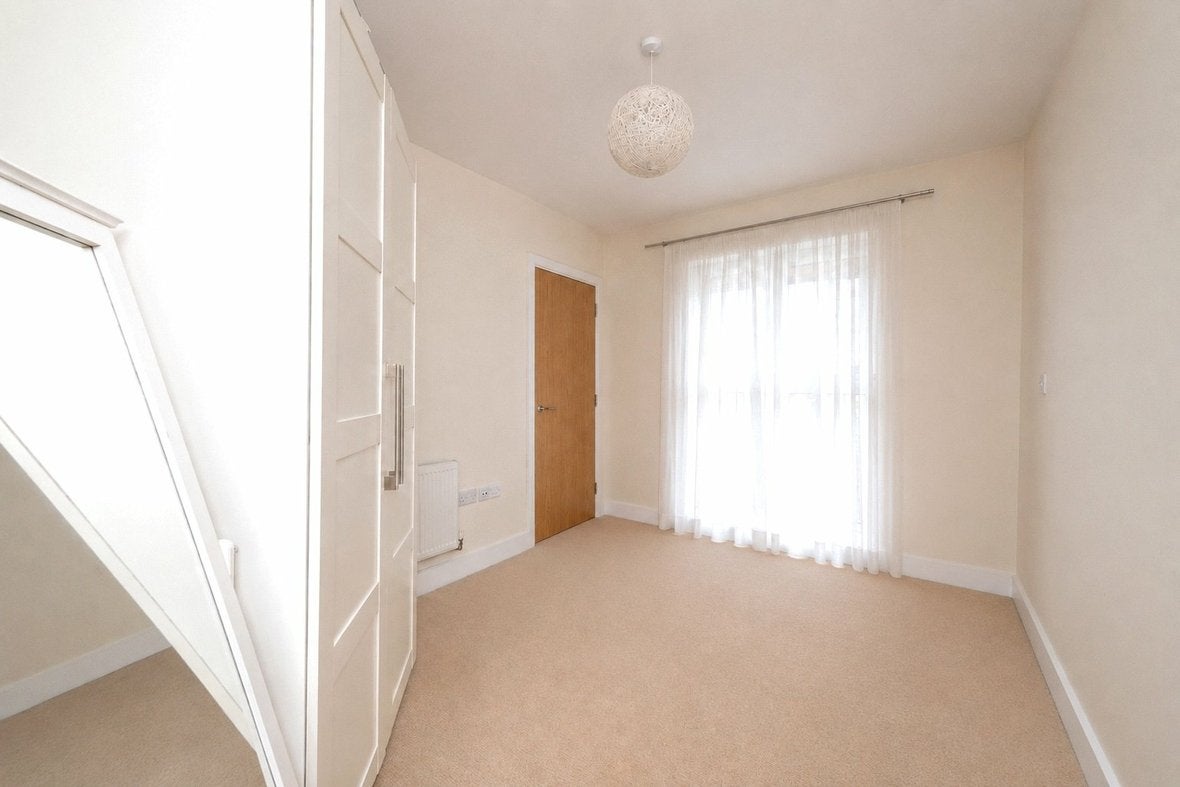 Flat Charrington Place in St Albans