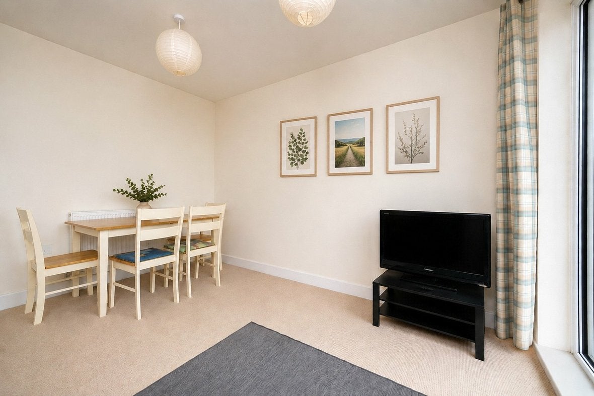 Flat Charrington Place in St Albans