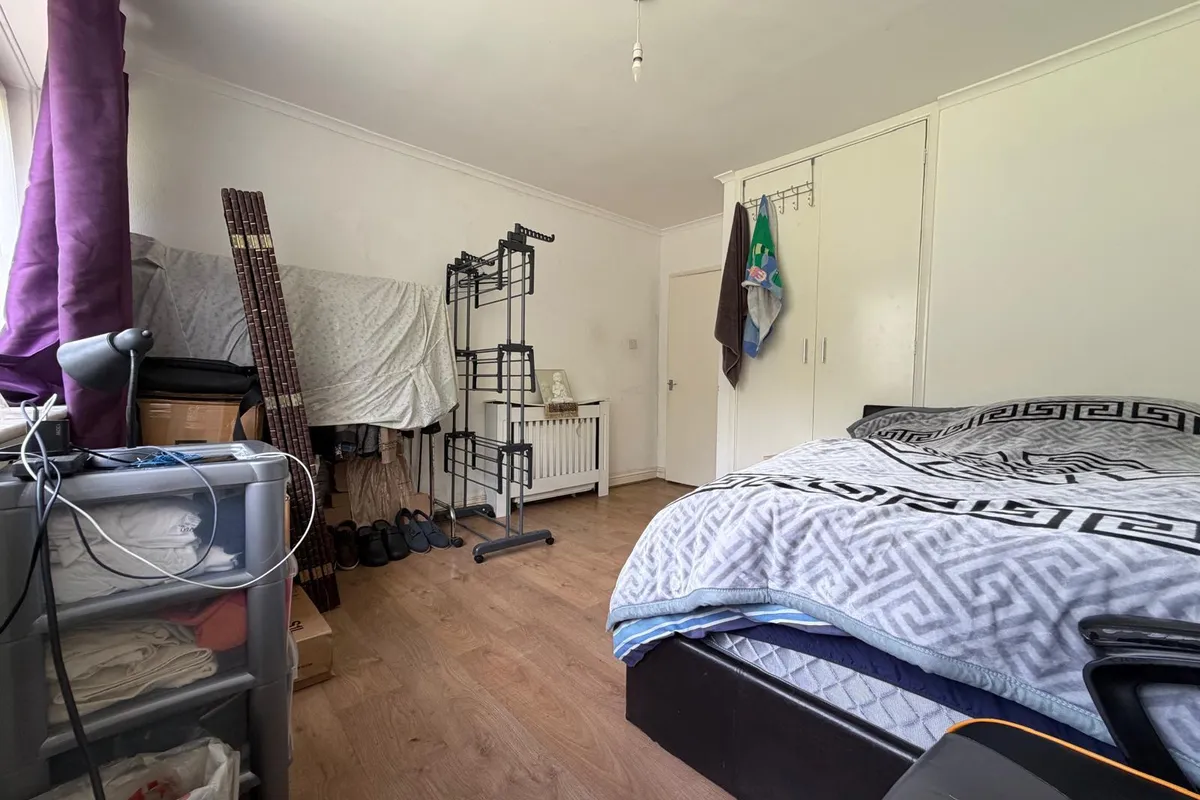 Flat Silvington Close in Birmingham