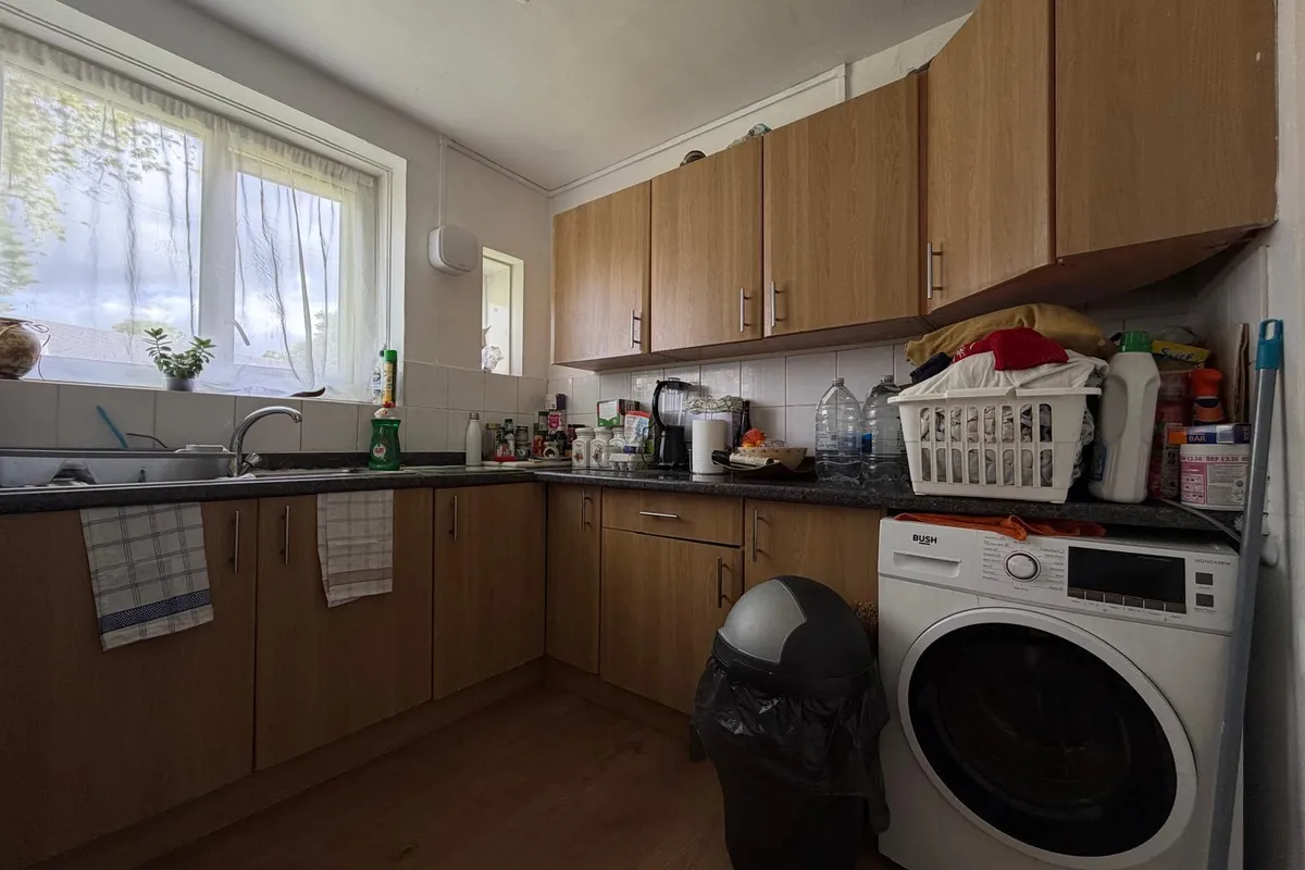 Flat Silvington Close in Birmingham