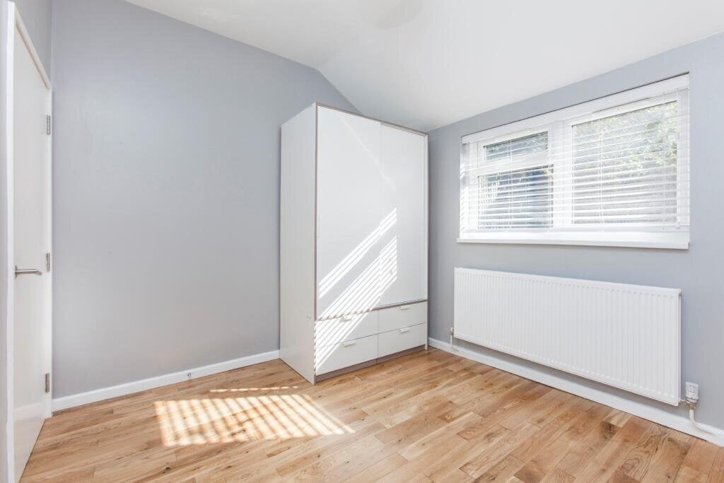 Flat Annandale Road in Greater London