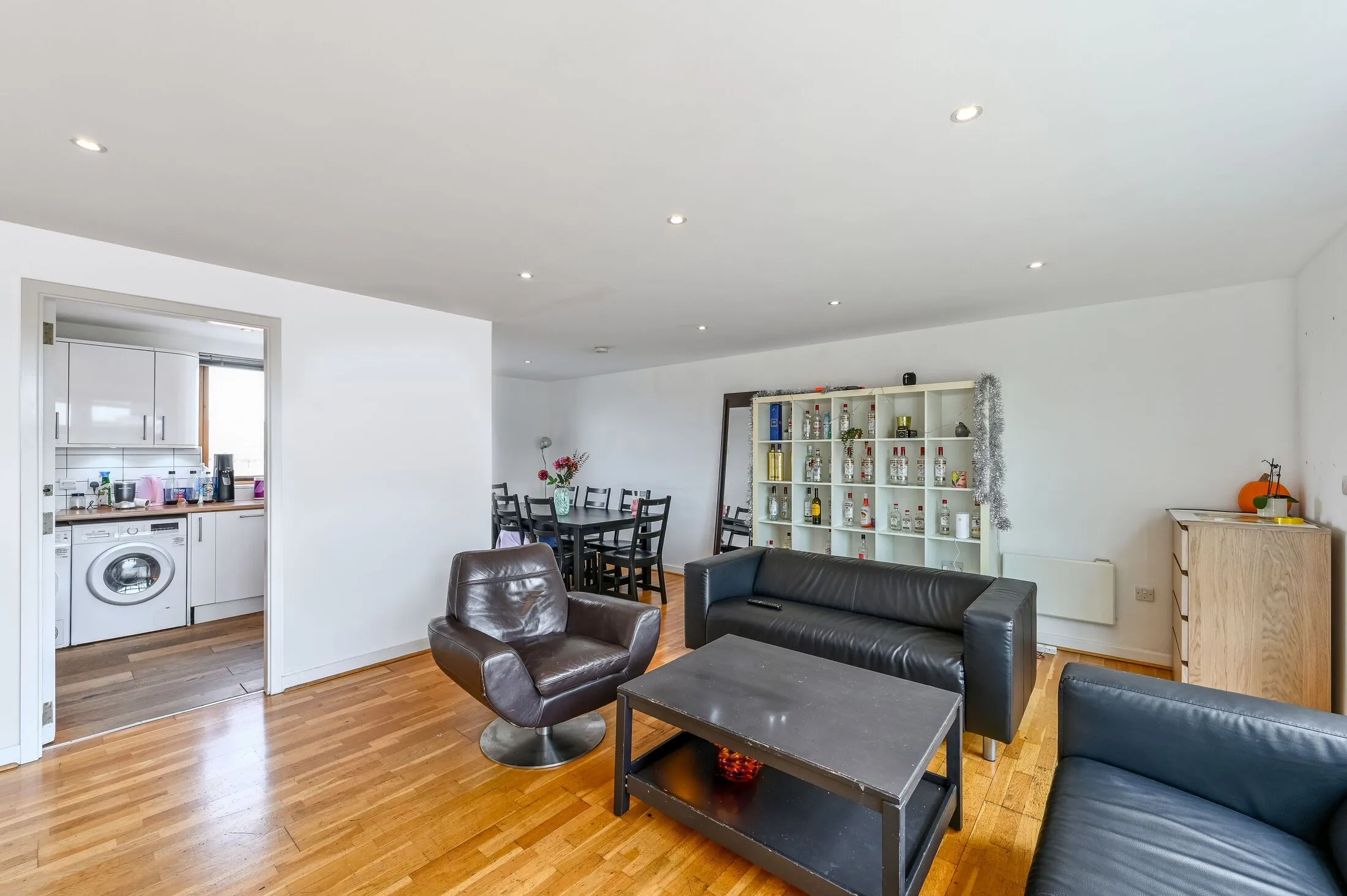 Flat Royal College Street in Greater London