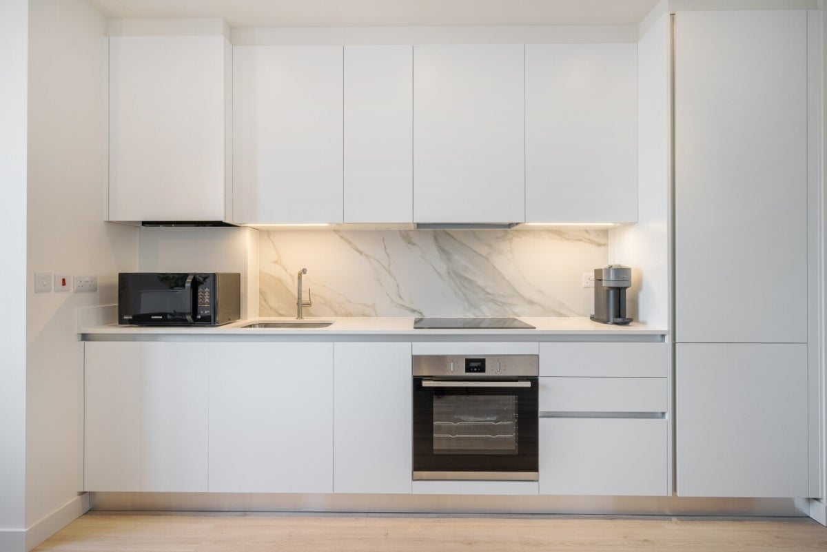 Flat Voss Court in Greater London
