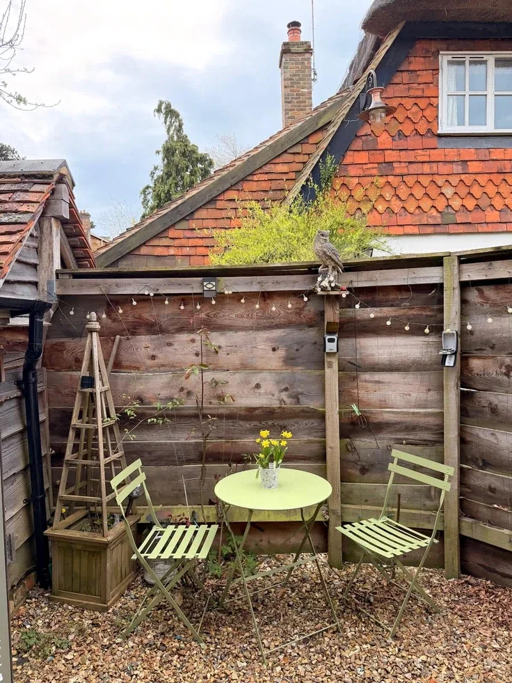 Room Watery Lane in South Oxfordshire