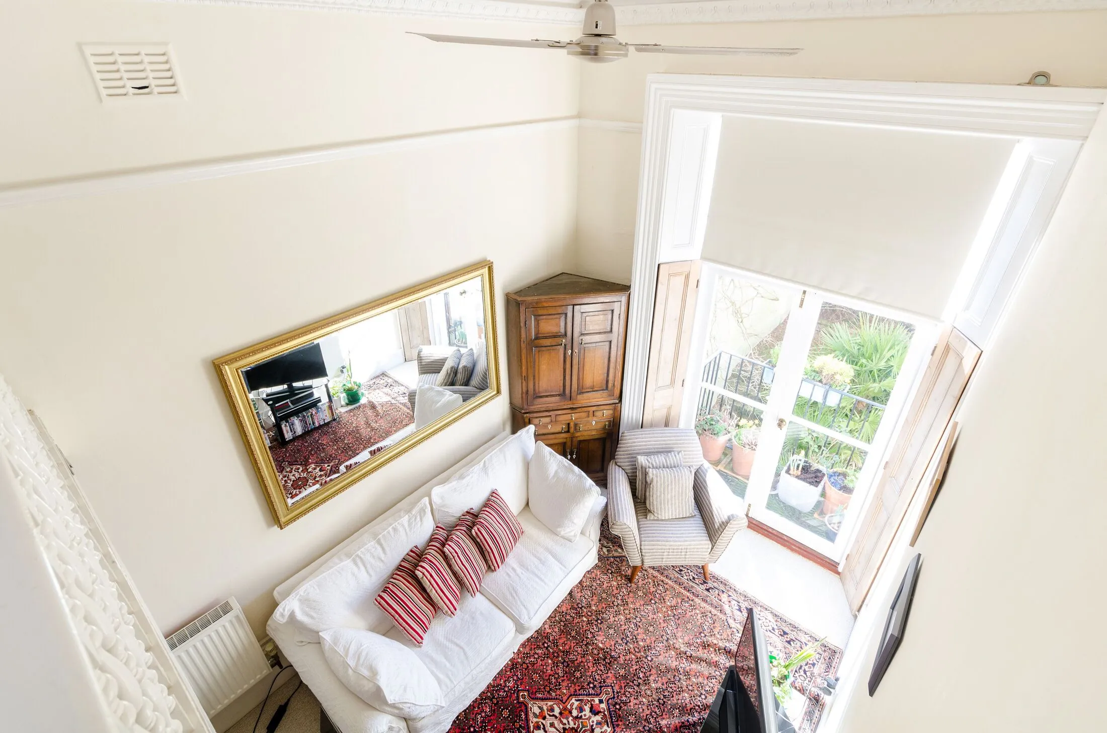 Flat Wolsey Road in Elmbridge