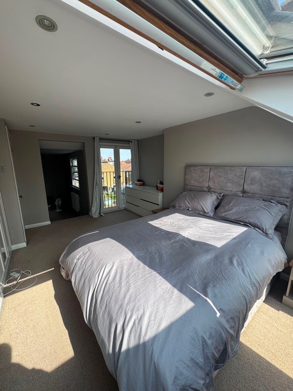 Room Littleton Street in Greater London