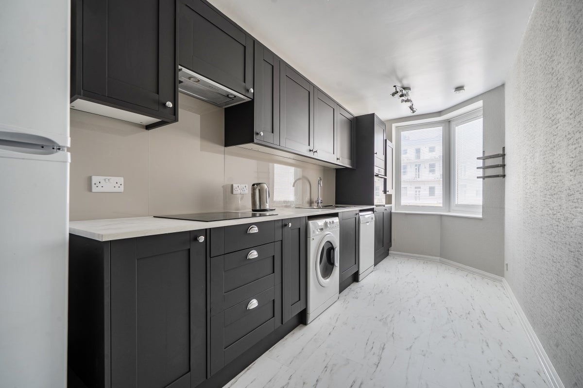 Flat King's Esplanade in Portslade by Sea
