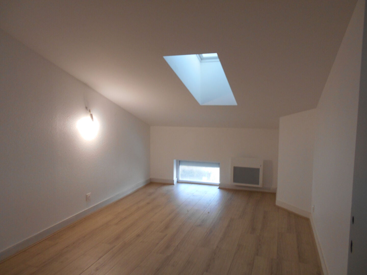 Flat Rue Emmanuel Roy in Branne