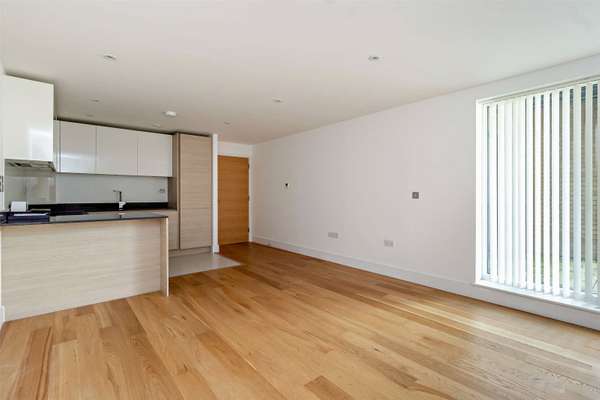Flat Thorpe Way in Cambridge
