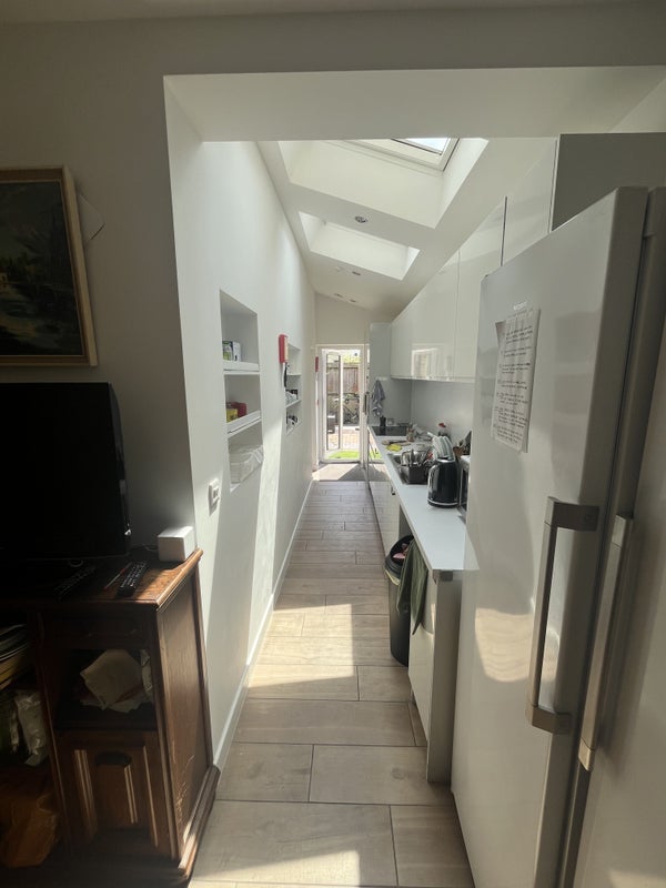 Room Smyrk's Road in Greater London