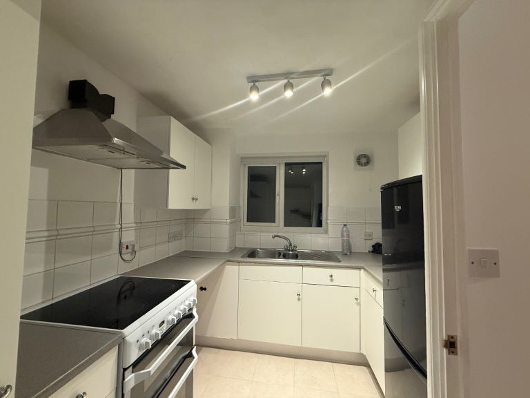 Flat Upton Close in Greater London