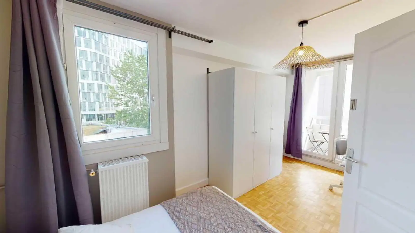 Chambre Rue Henri Regnault à Courbevoie