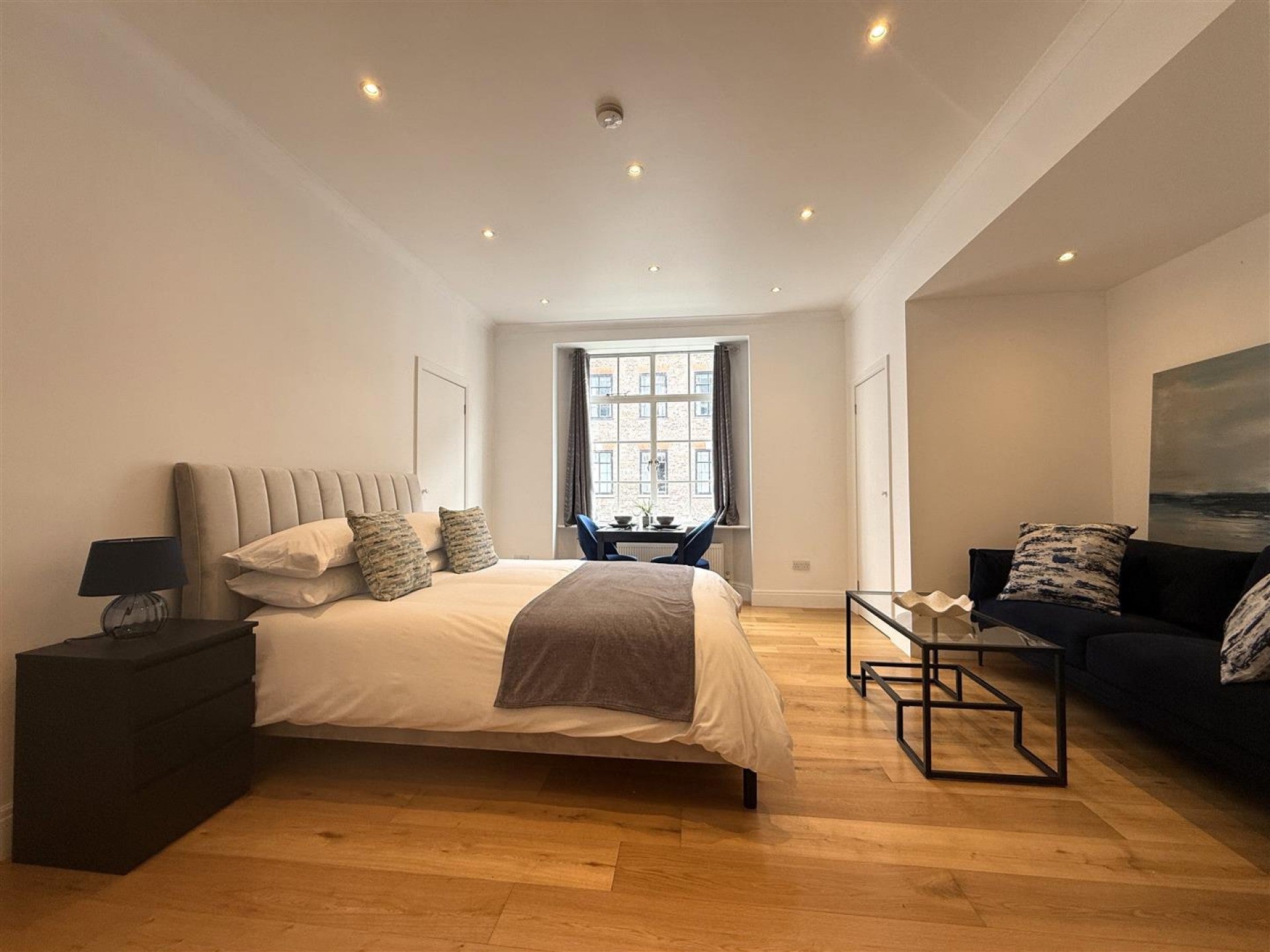 Flat Hallam Street in City of Westminster