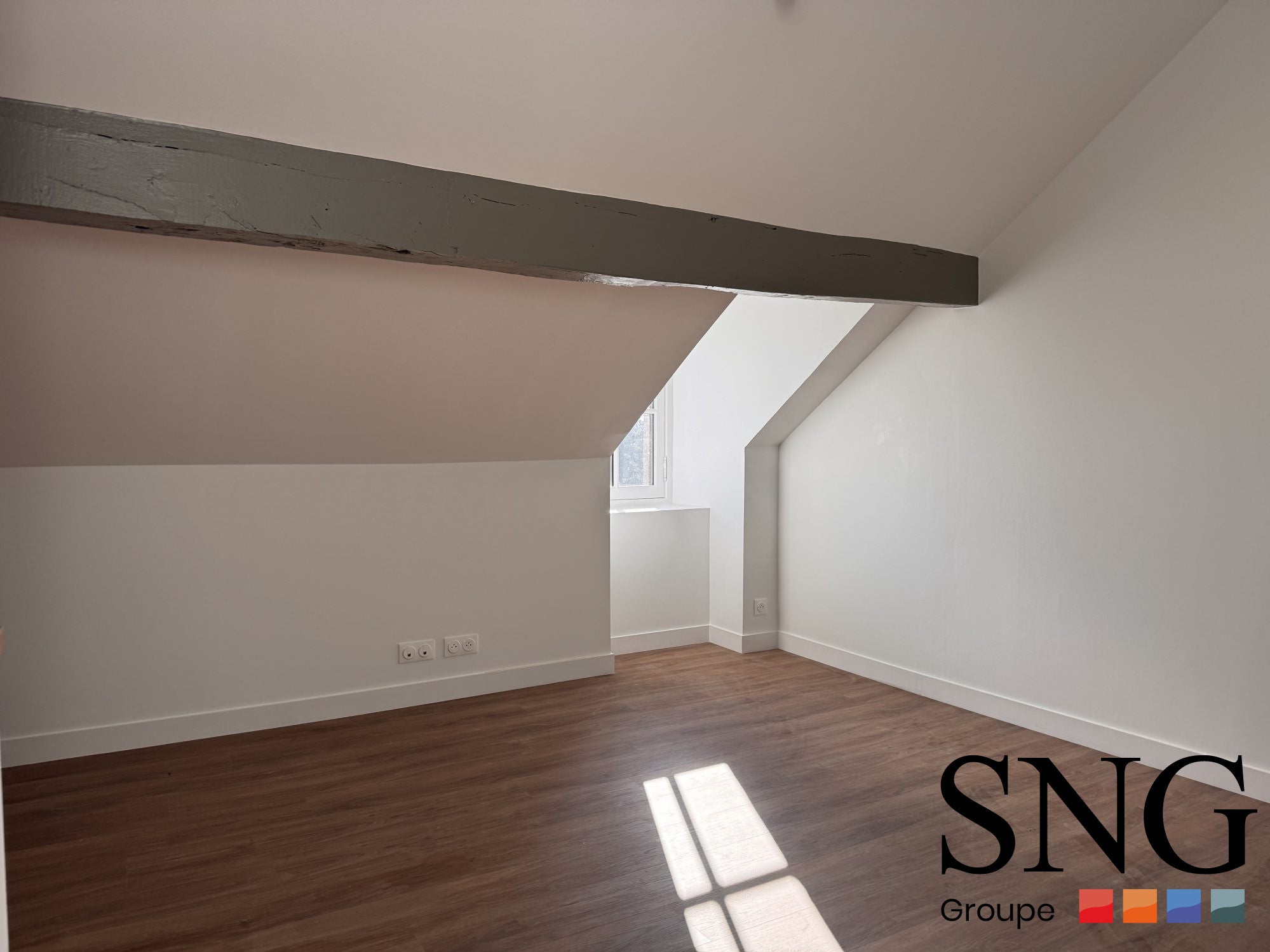 Appartement Place Marquis de Surgères à Sèvremont