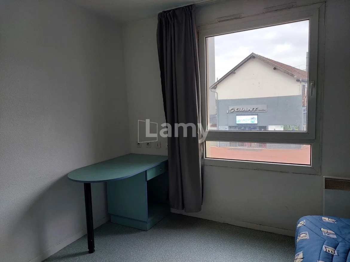 Flat Rue d'Auxonne in Dijon