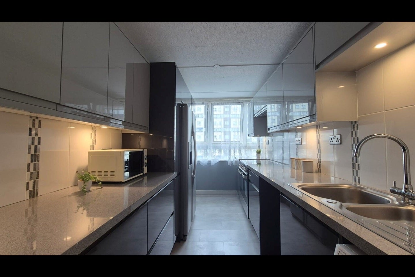 Flat Charlotte Despard Avenue in Greater London
