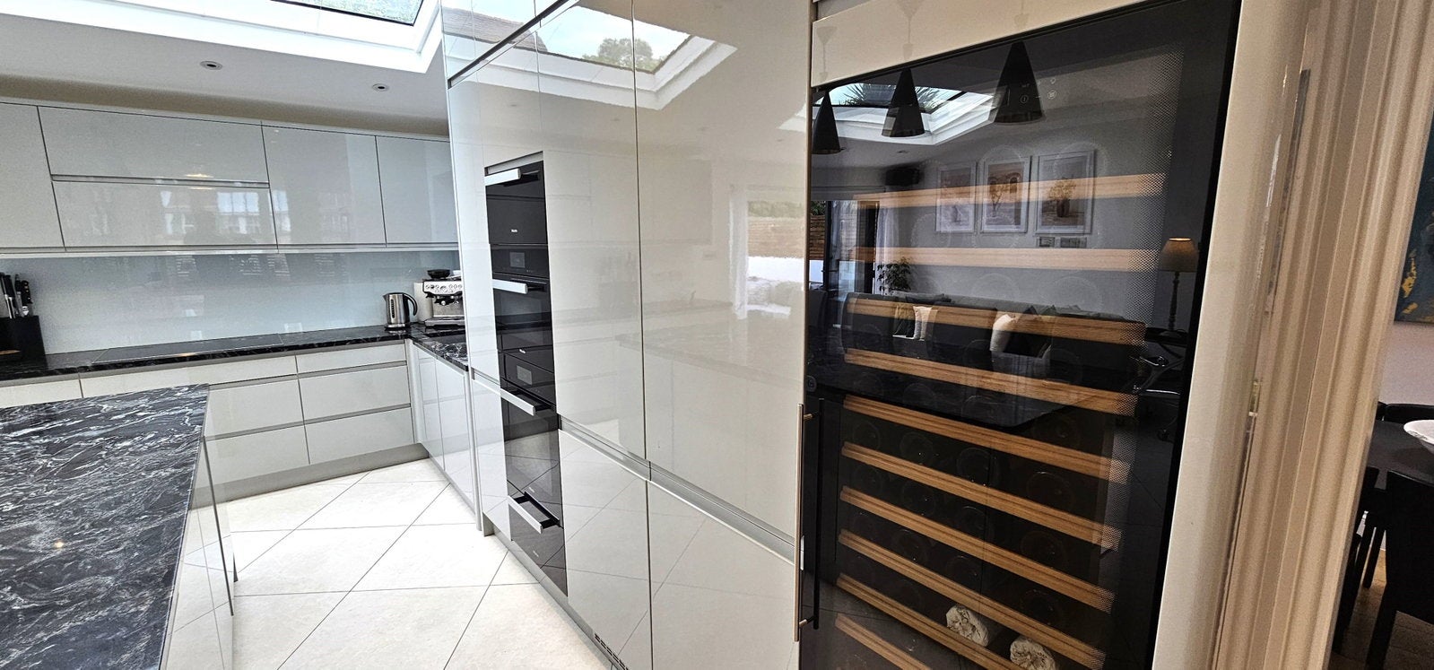 House Riverview Grove in Greater London