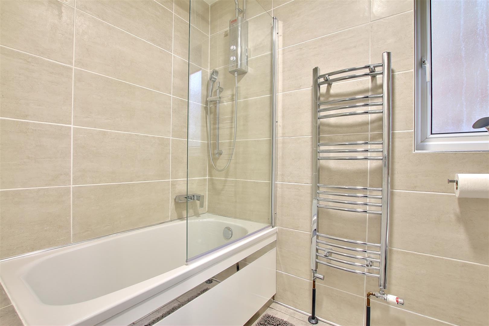 House Derwent Close in Huntingdonshire