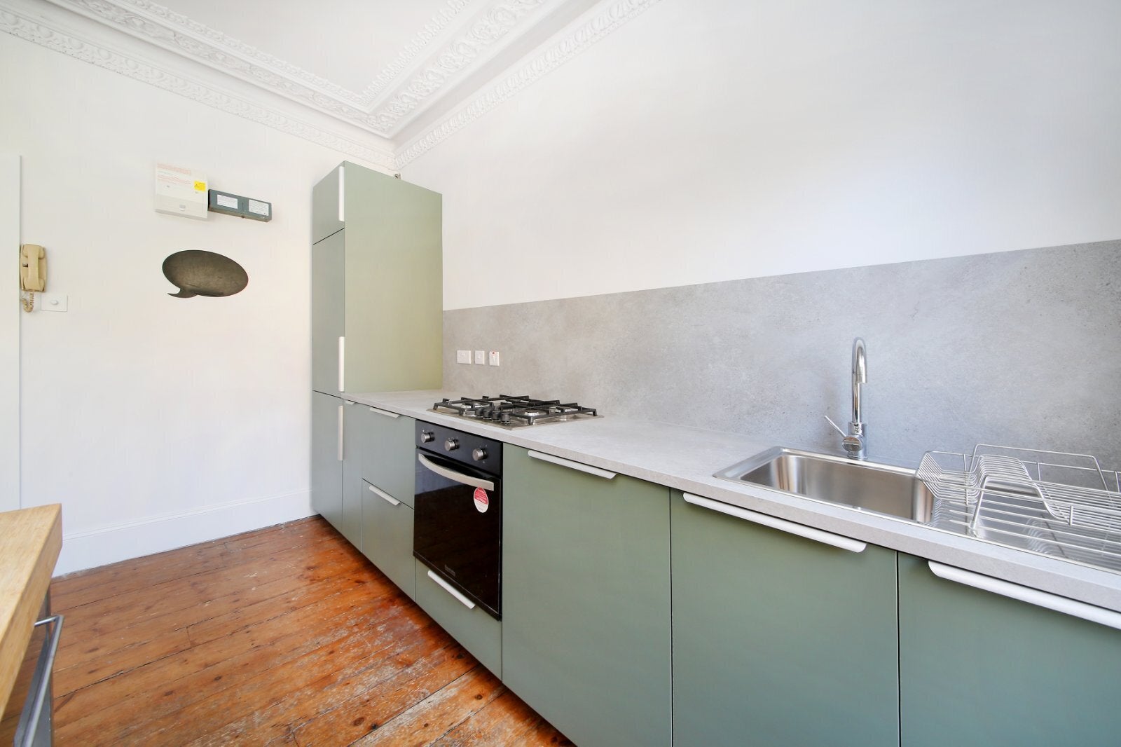 Flat Tregothnan Road in Greater London