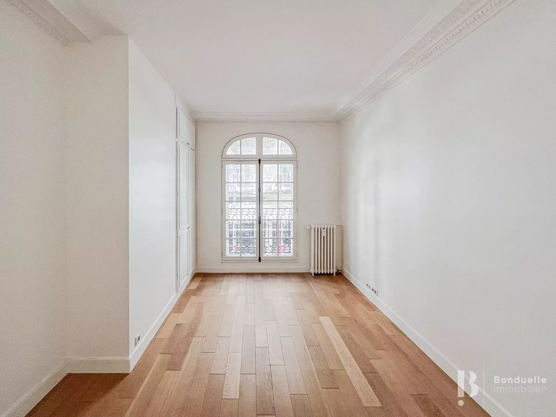Appartement Rue Villebois Mareuil à Paris