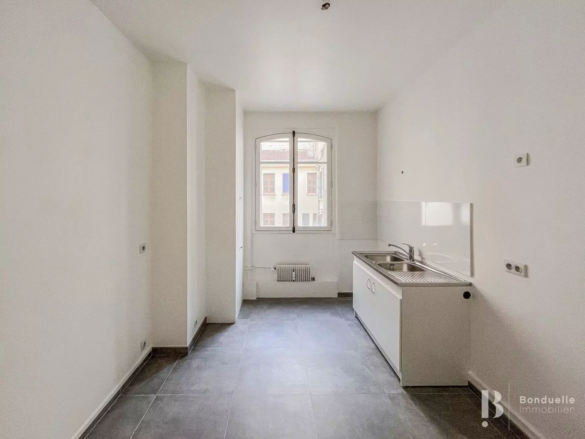 Appartement Rue Villebois Mareuil à Paris
