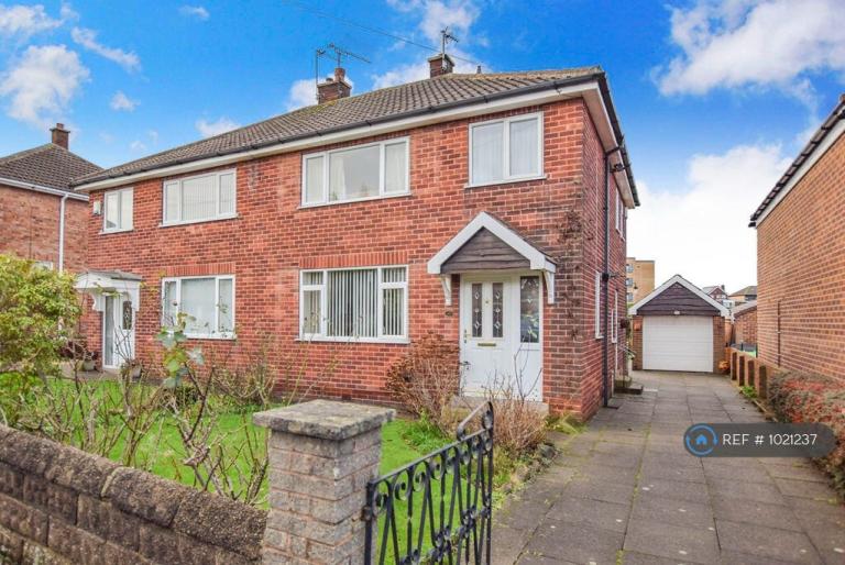 House Dovedale Road in Rotherham