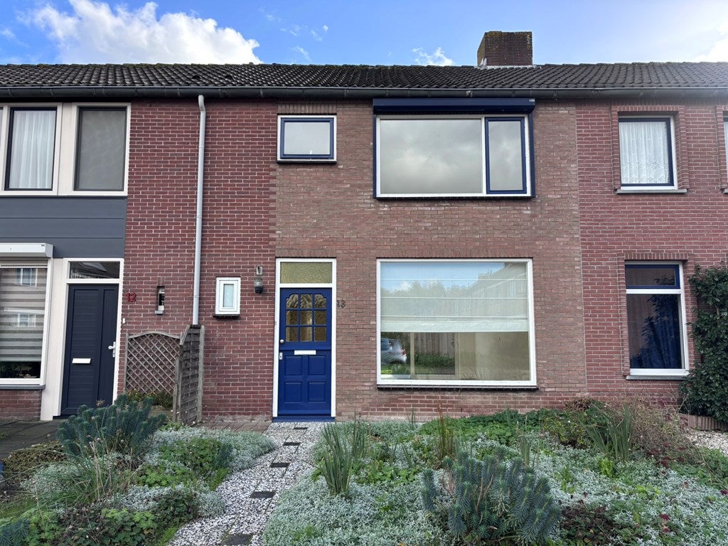Huis Azaleastraat 13 in Hoek