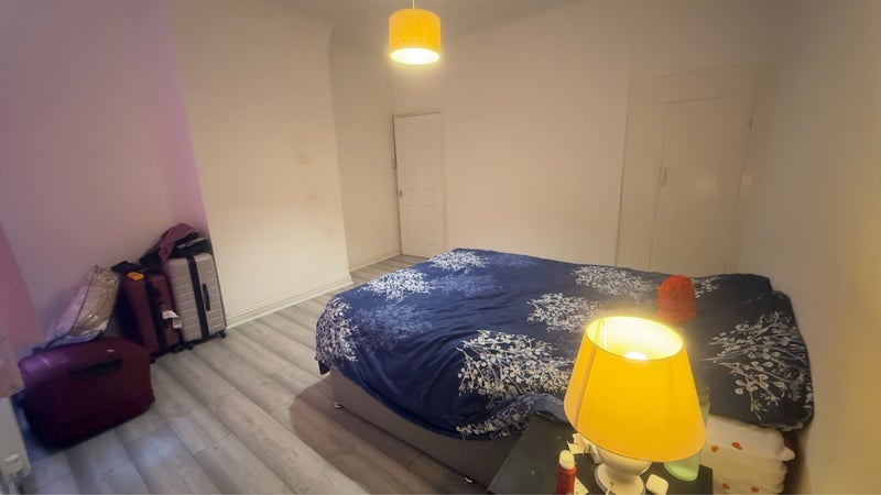 Room London Road in Stoke-on-Trent