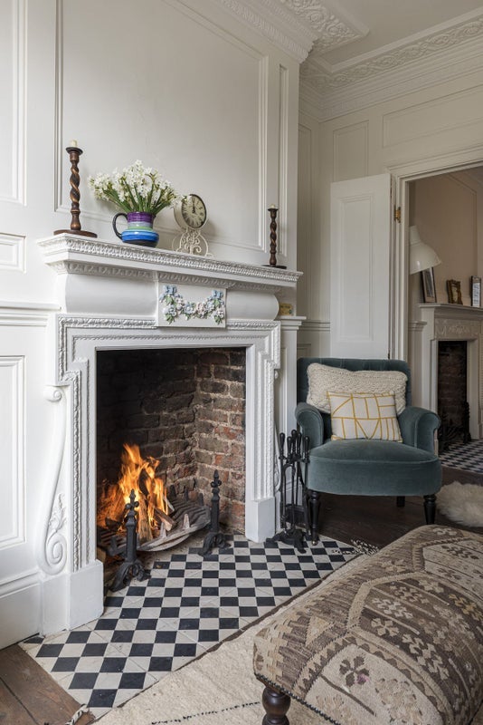 Room Latimer Road in Greater London