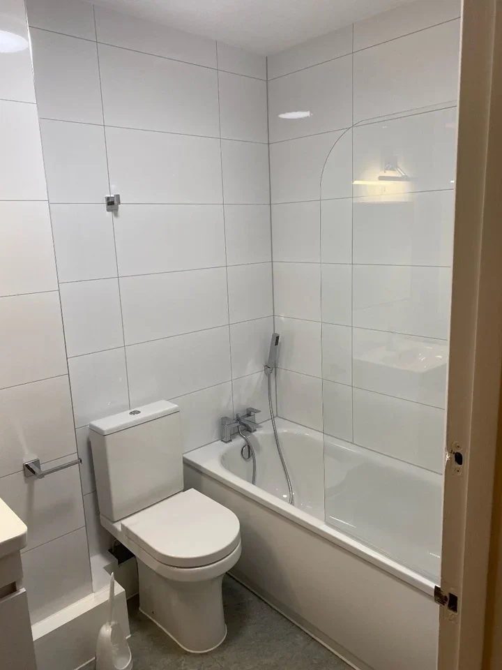 Flat Lodge Close in Greater London