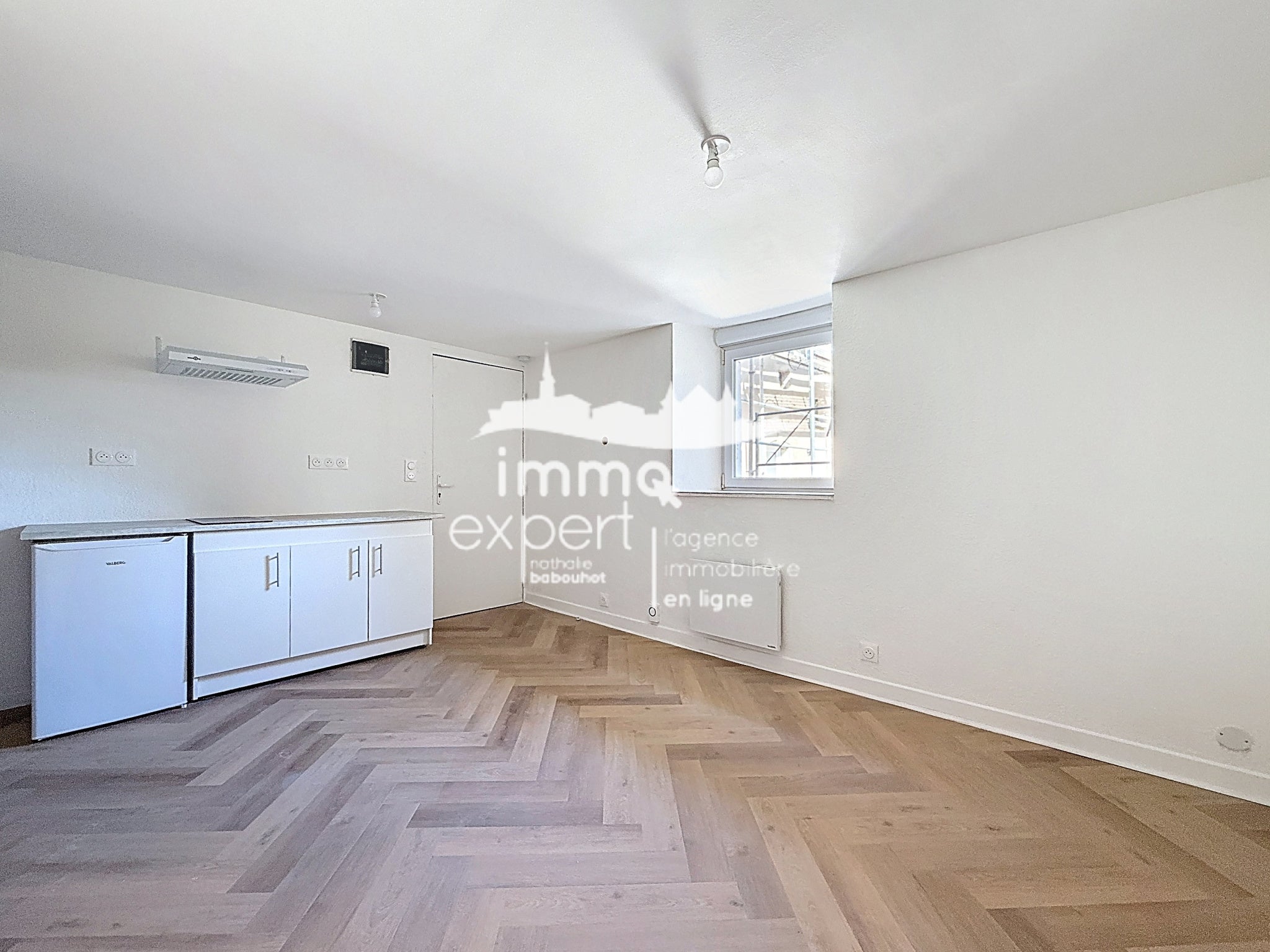 Room Rue des Remparts in Mirecourt