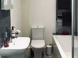 Room Anerley Road in Greater London