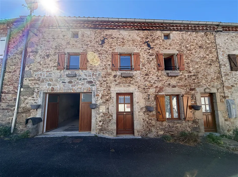 House D 41 in Pinols