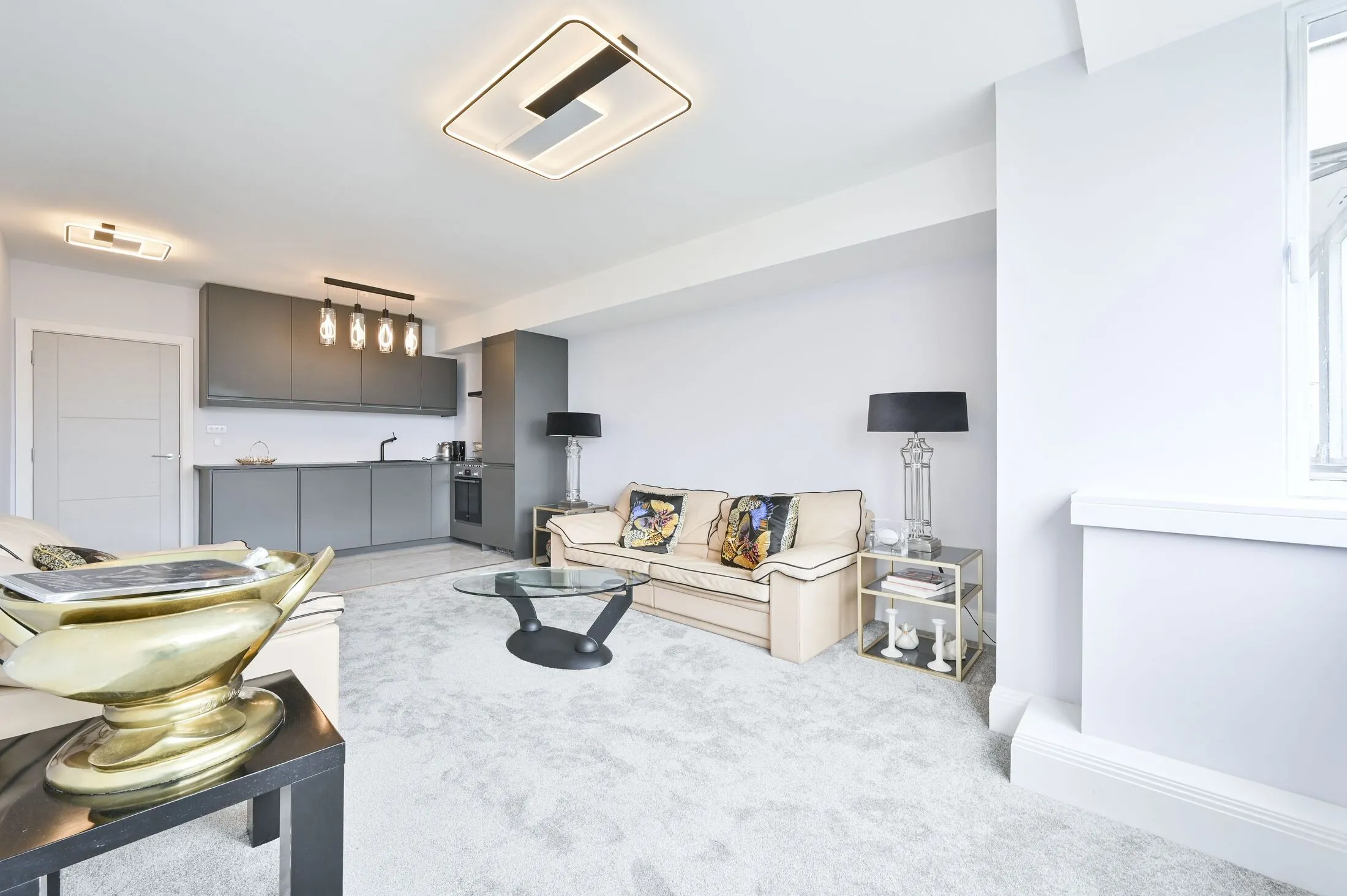 Flat Oxford Square in City of Westminster