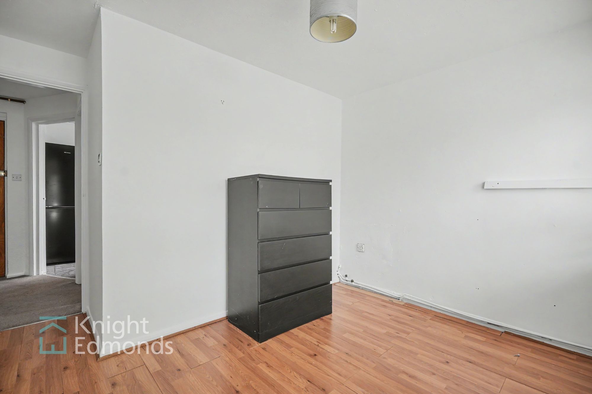 Flat Hartnup Street in Maidstone