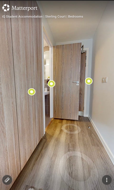 Room Lakeside Way in Greater London